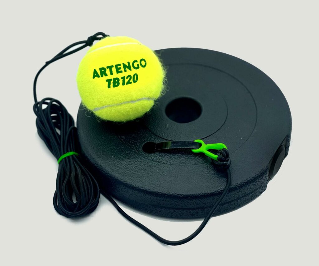 77854 PILKA TENISOWA NA GUMCE JUNIOR ST1 2 - Trener Tenisa | Sklep Tenisowy